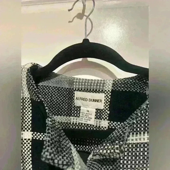 Alfred Dunner Women’s Size 14 Plaid Black Gray Career Blazer Jacket - Picture 2 of 3